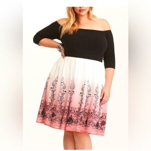NWT Torrid Sleeping Beauty Off-Shoulder Dress Sz 22